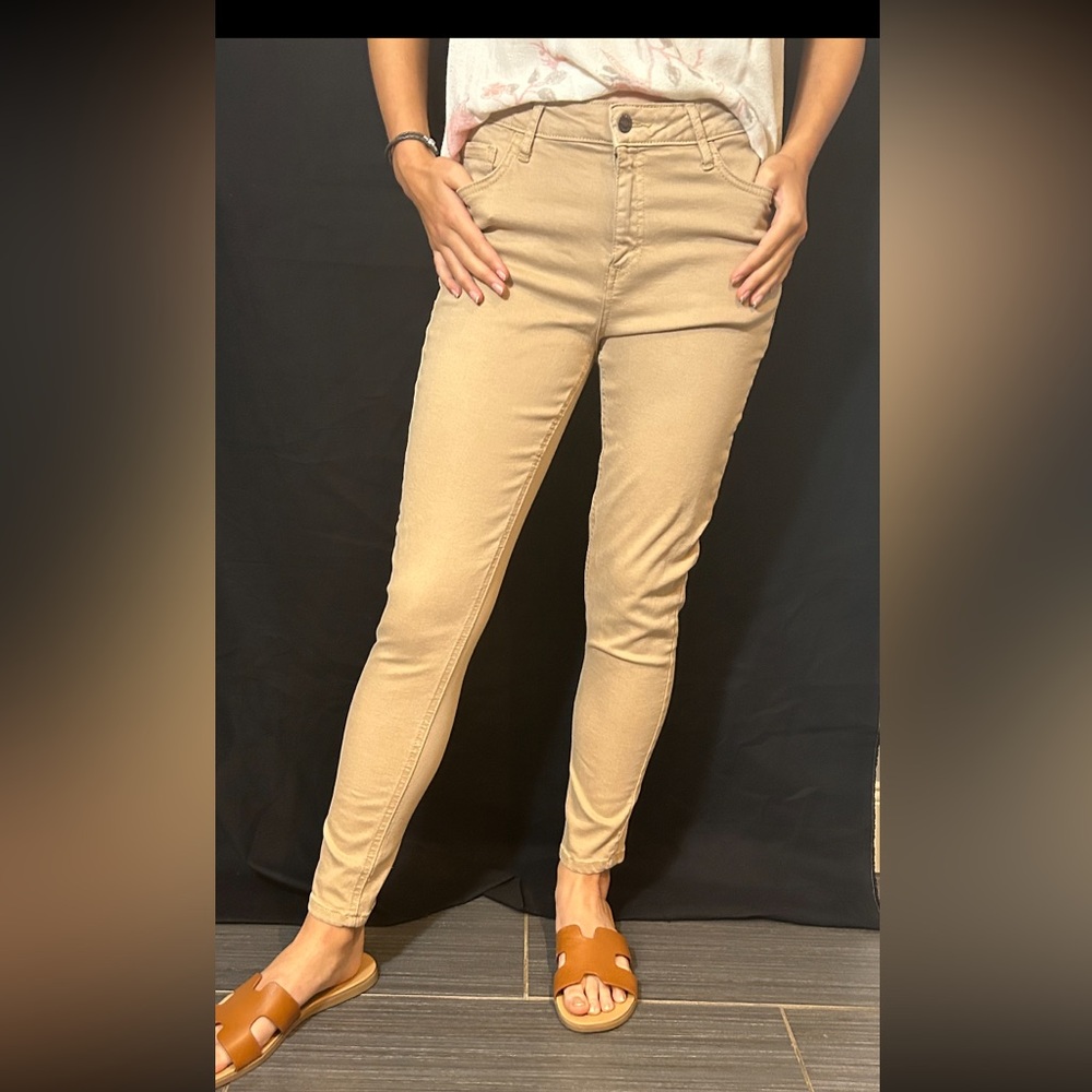 Lee Cooper original British denim beige Jean women’s size 28